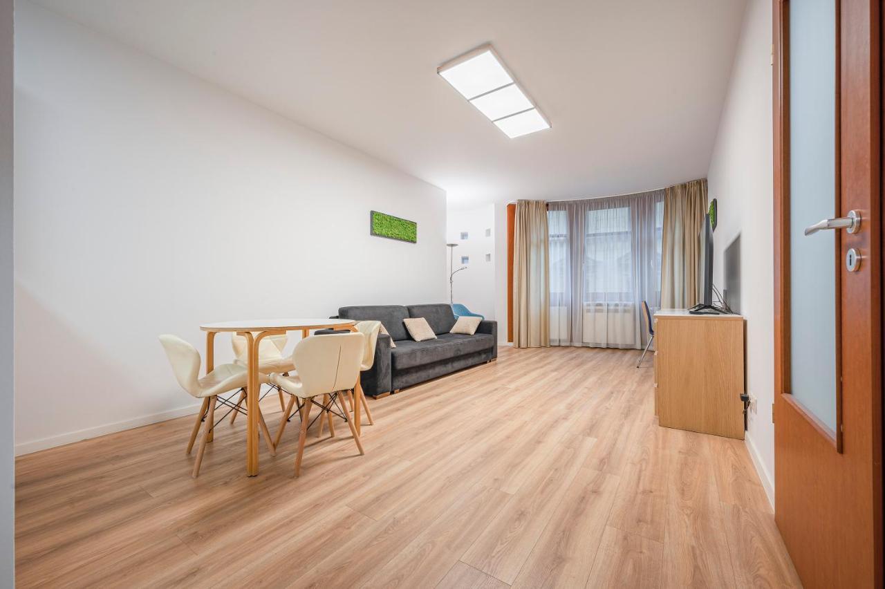 Modern Apartment With Garage Budapest Exterior foto